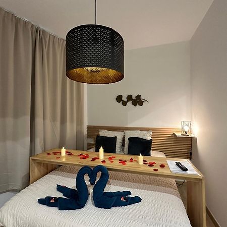 Mieuxqualhotel Jacuzzi Privatif La Parenthese Bordéus Exterior foto