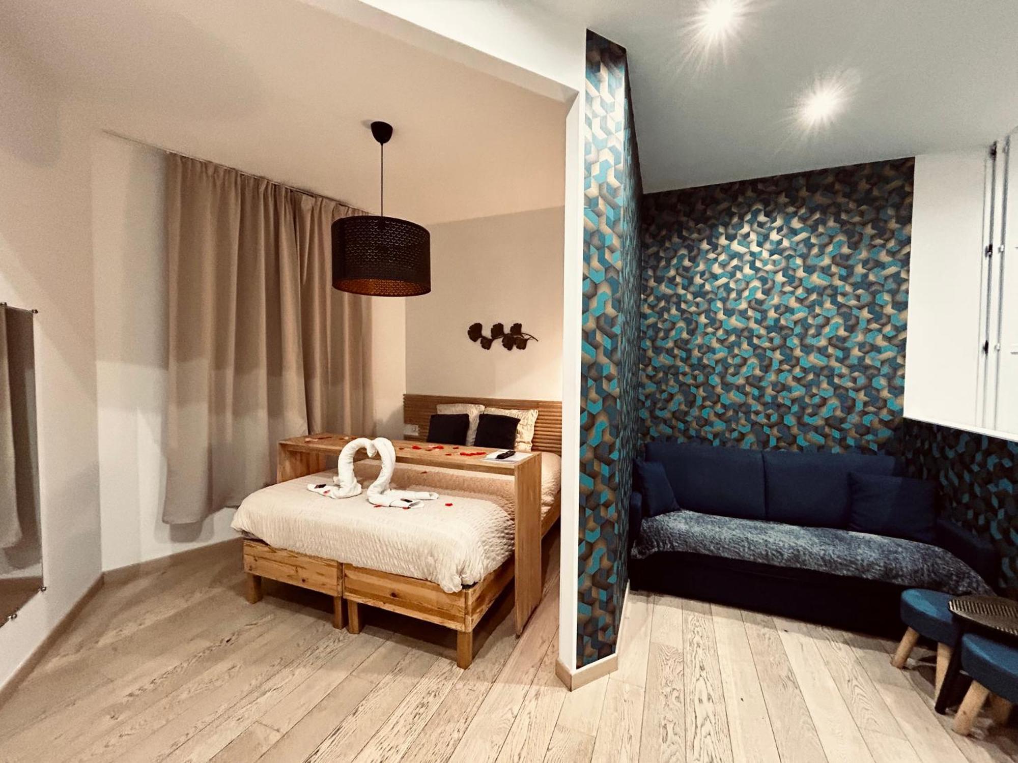 Mieuxqualhotel Jacuzzi Privatif La Parenthese Bordéus Exterior foto