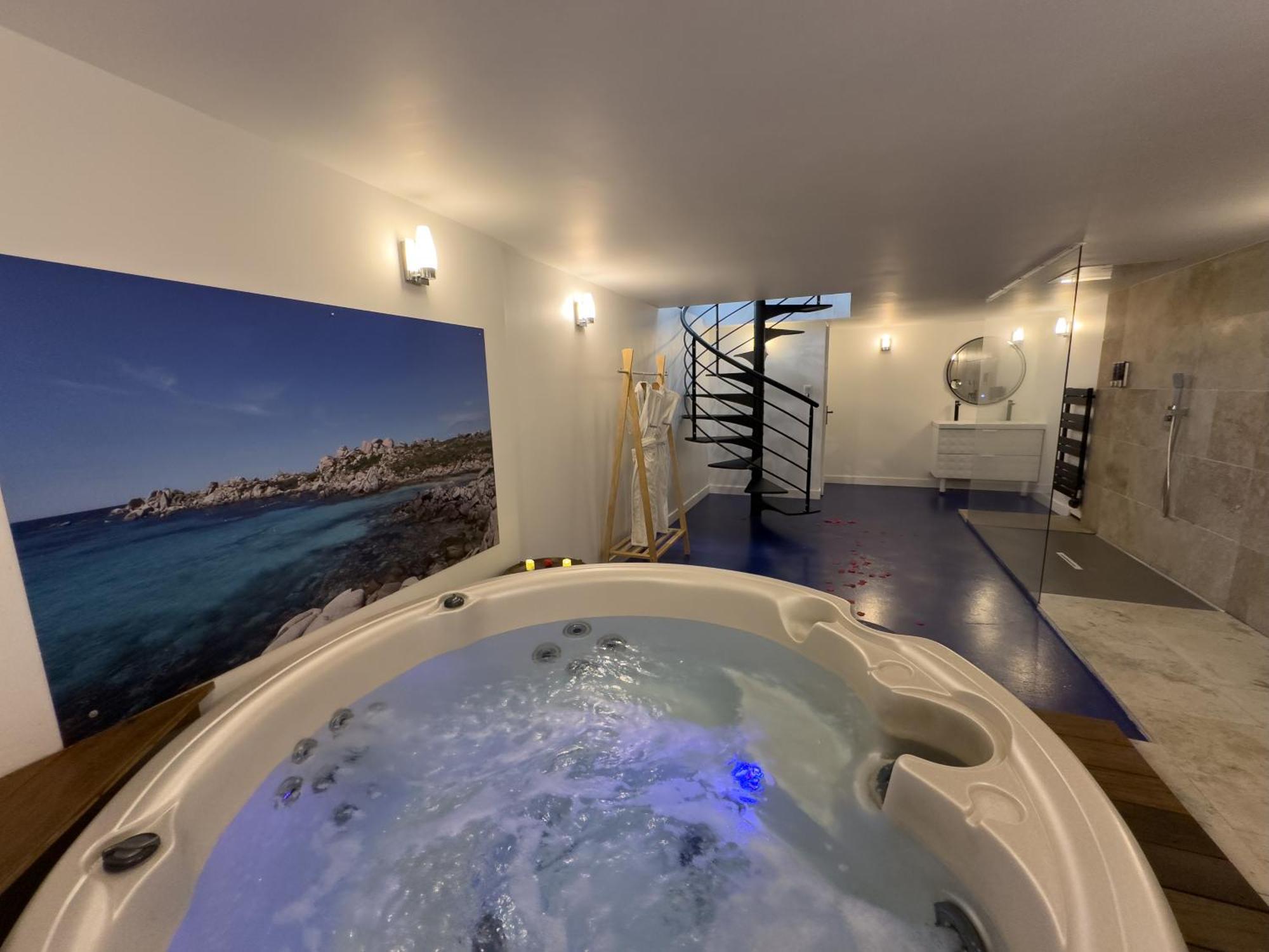Mieuxqualhotel Jacuzzi Privatif La Parenthese Bordéus Exterior foto